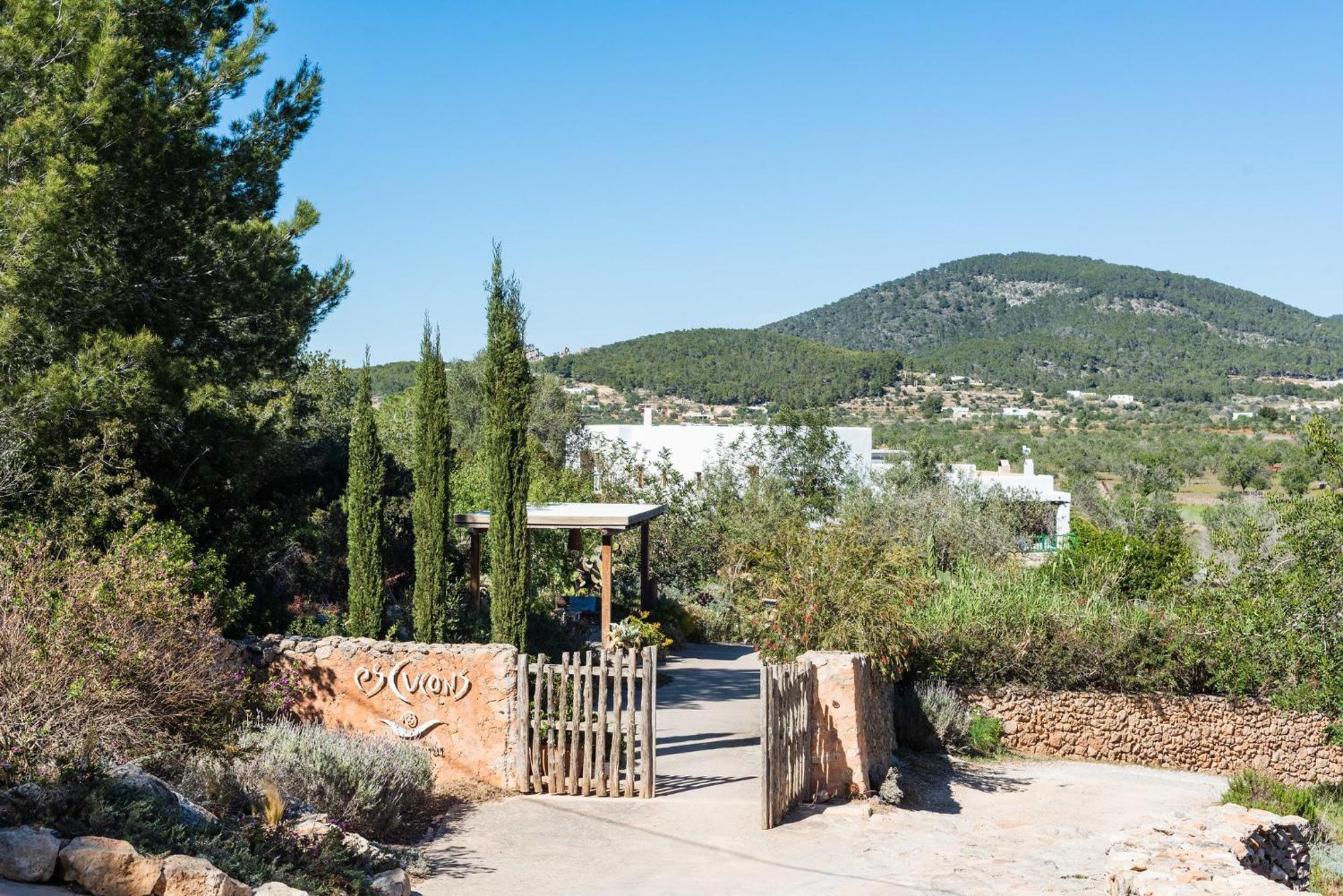 Es Cucons Rural Country house San Antonio (Ibiza)